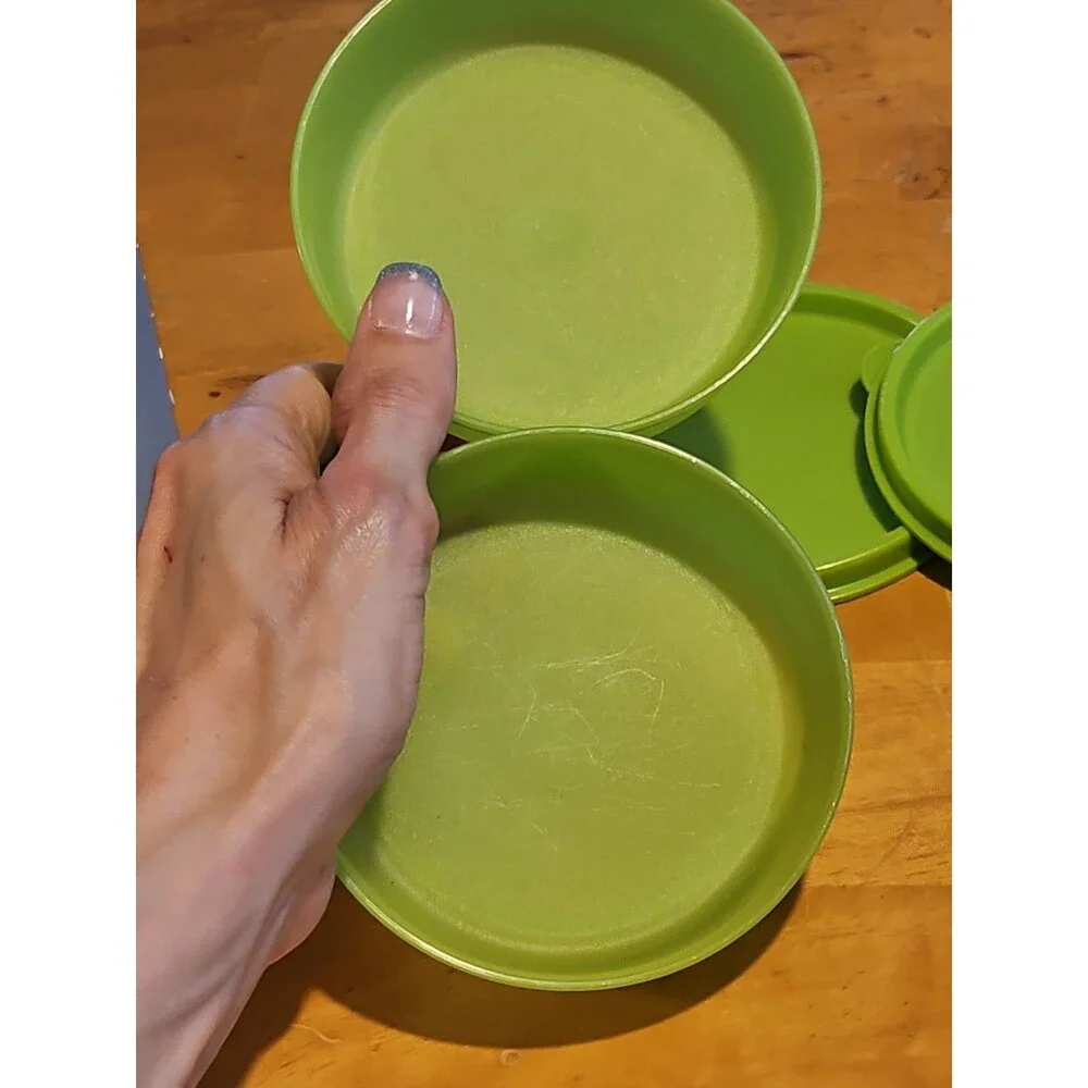 Set Of 2 Vintage Tupperware #1286 Little Wonders Bowls With Lids Green EUC